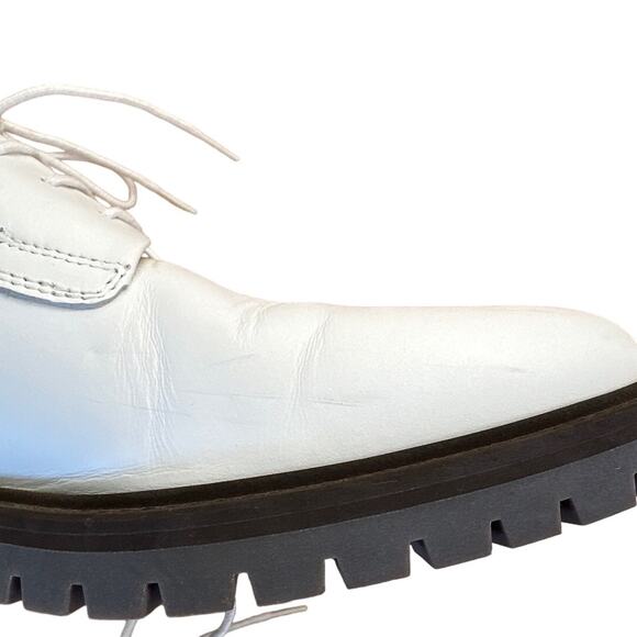 Common Projects - Men's Plain Toe Derby Shoes in White & Black - Picture 6 of 10